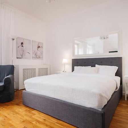 Plac Konstytucji Studio Warszawa Exteriör bild