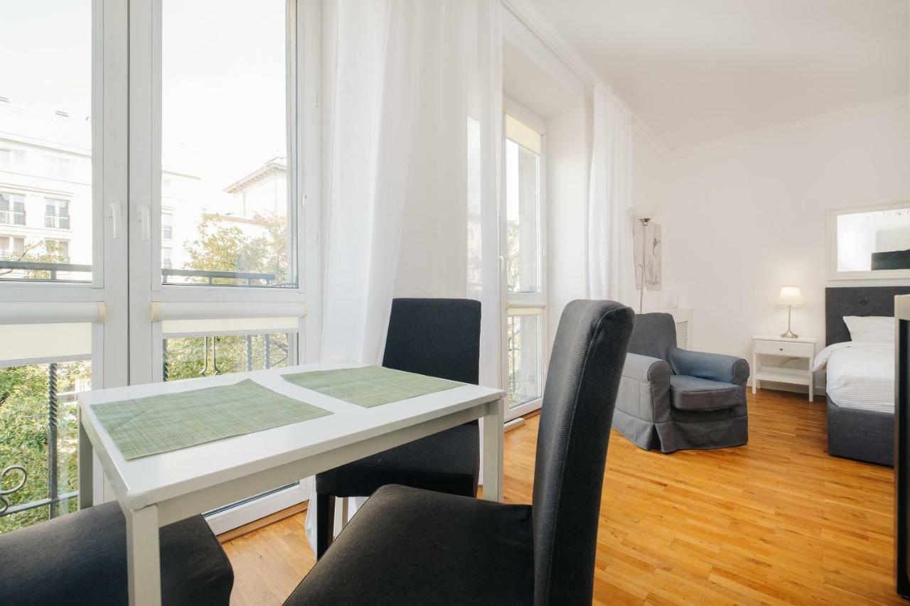 Plac Konstytucji Studio Warszawa Exteriör bild
