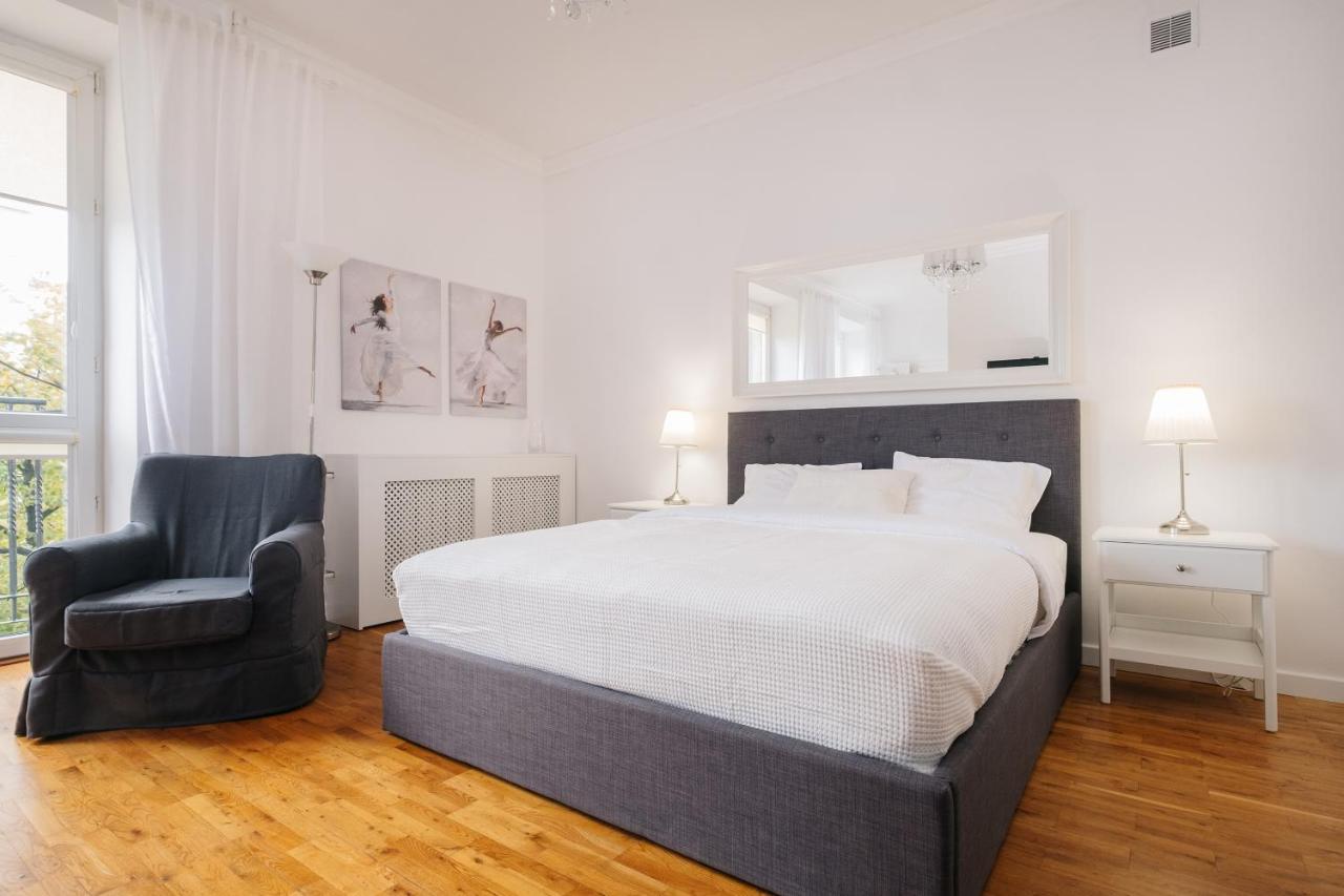 Plac Konstytucji Studio Warszawa Exteriör bild